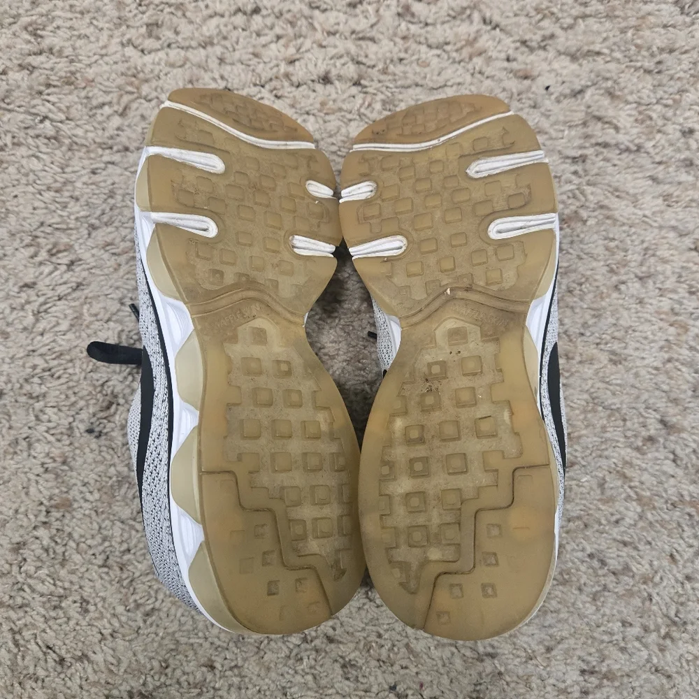 Nike Air Max Tailwind 8 'Oreo' Size 6.5
